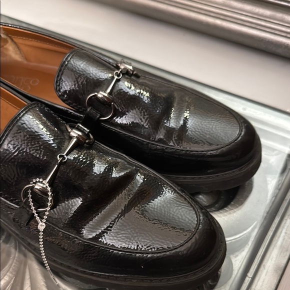 Franco Sarto Cason Womens 9.5 M Black Patent Loafers Sleek Slip-On Work Shoes - Picture 2 of 10